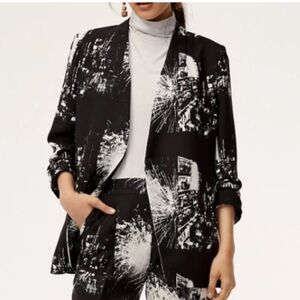 COPY Aritzia Black and White Graphic Blazer